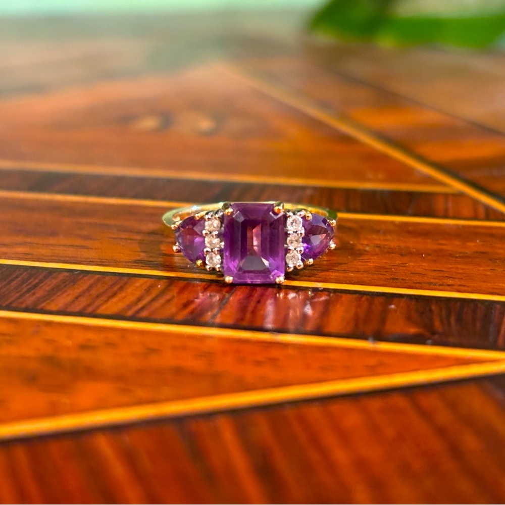 Genuine 14K Yellow Gold & Emerald-Cut Amethyst Antique Diamond Ring, Size 6.25 - Picture 8 of 9